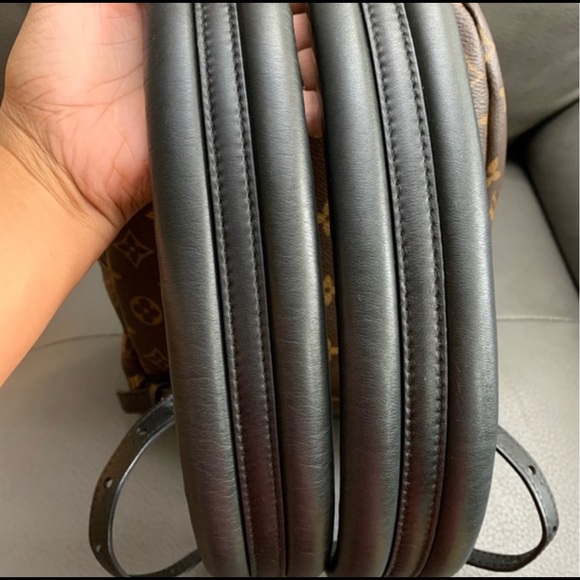 Authentic Louis Vuitton - bagpack Palm Springs PM - Picture 3 of 6